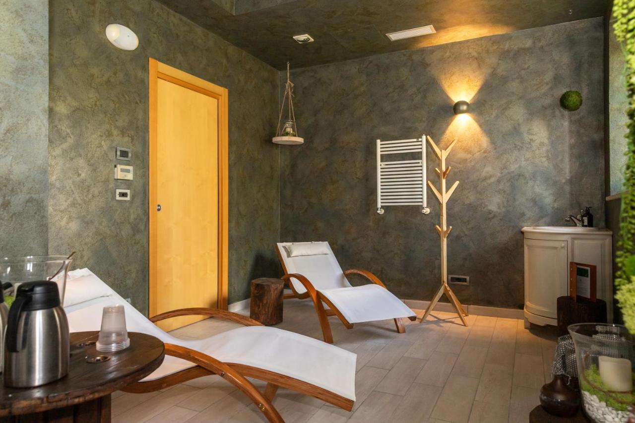 Relais Bella Rosina Pool & Spa La Cassa Εξωτερικό φωτογραφία