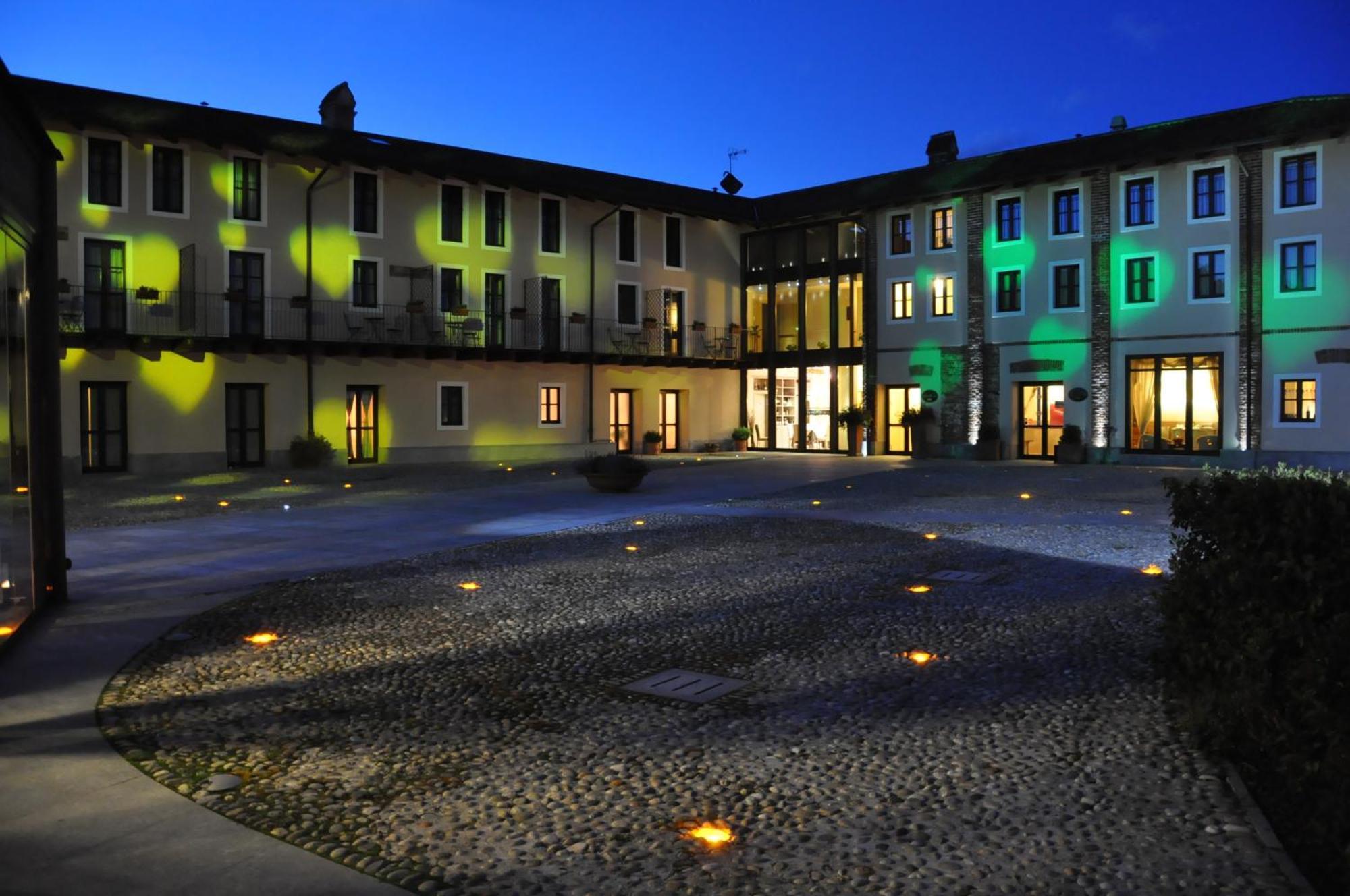 Relais Bella Rosina Pool & Spa La Cassa Εξωτερικό φωτογραφία